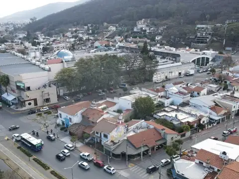 Av Bicentenario