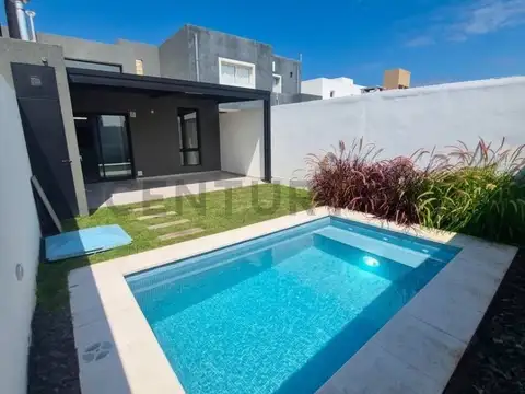 Dúplex En Venta 2 Dormitorios En Docta Córdoba - Con Pileta Y Galería Con Asador
