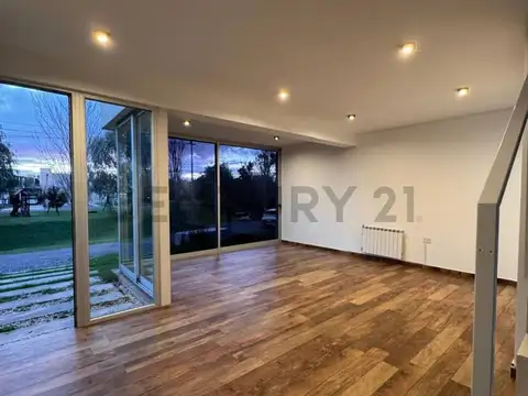 132 Y 476 , Piso 0