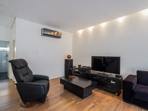 Casa en Venta en Flores, USD 349.000