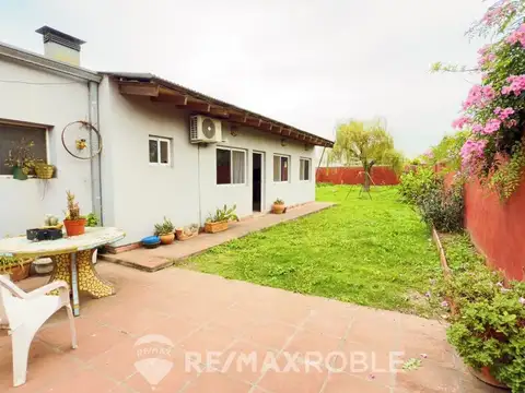 Casa en Venta en Los Hornos, USD 105.000