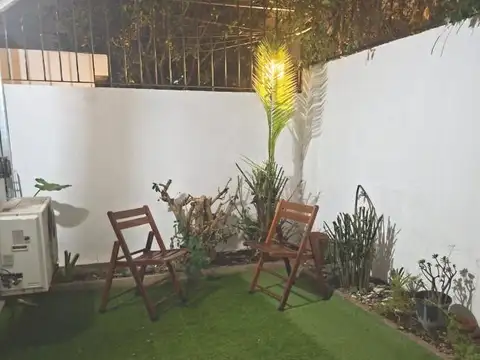 Martínez - PH PLanta baja con 3 Patios y Cochera!