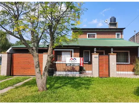 Casa 4 dormitorios con jardin y pileta # Pueblo Esther