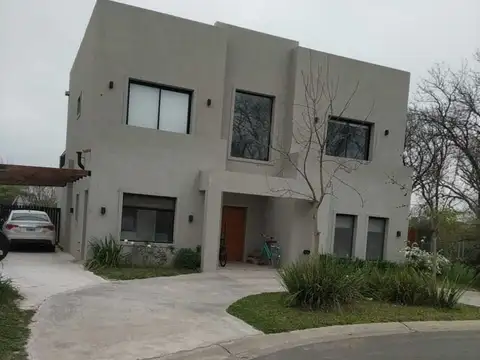 Casa  en Alq. Temporario en Santa Elena, Pilar del Este, Pilar