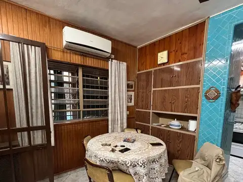 CASA 2 DORMITORIOS MAS COMODIN - AZCUENAGA
