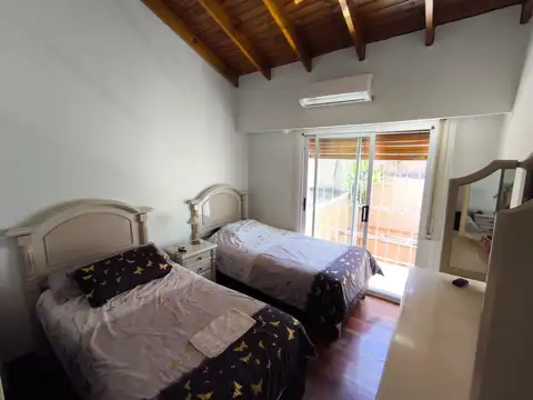 Casa en Venta en Villa General Mitre, USD 299.000