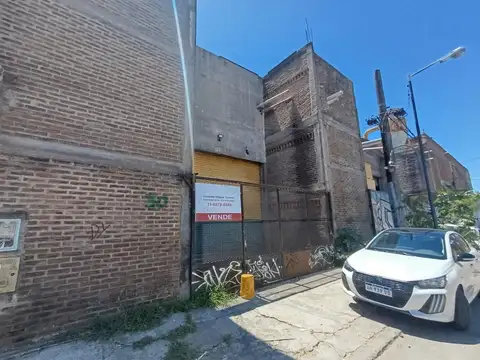 Galpon en Venta en San Fernando Carupa, USD 275.000