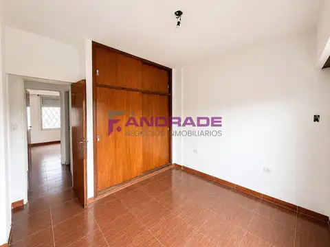 Departamento 5 ambientes con 3 baños