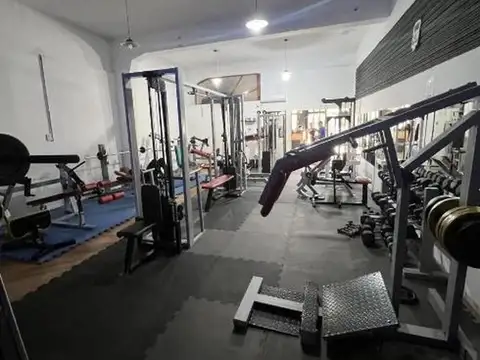 Local en venta - 225 mts2 - La Plata
