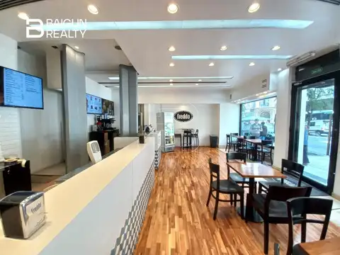 Avenida Santa Fe 900