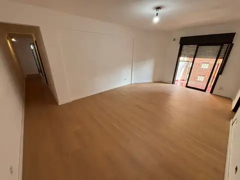 Departamento 4 ambientes con 1 baño