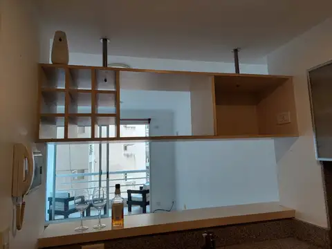 DOS AMBIENTES CON BALCON AL CONTRAFRENTE Y COCHERA CUBIERTA