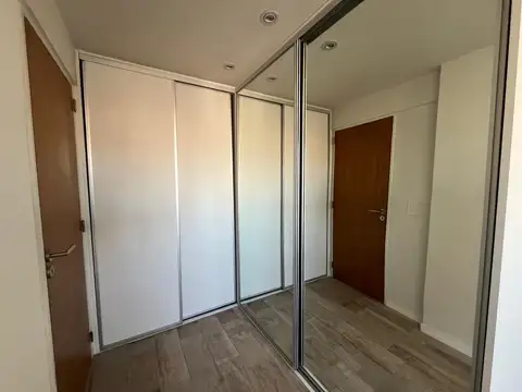 Departamento 5 ambientes con 1 baño