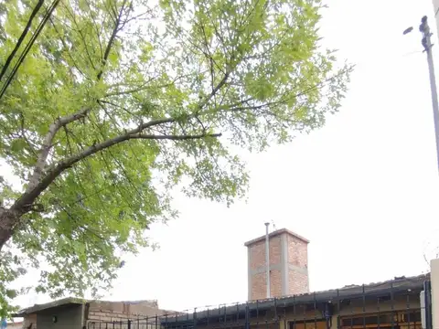 Casa de dos dorm. cercano al Torreon apta credito