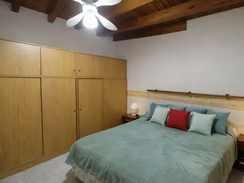 Casa de dos dorm. cercano al Torreon apta credito
