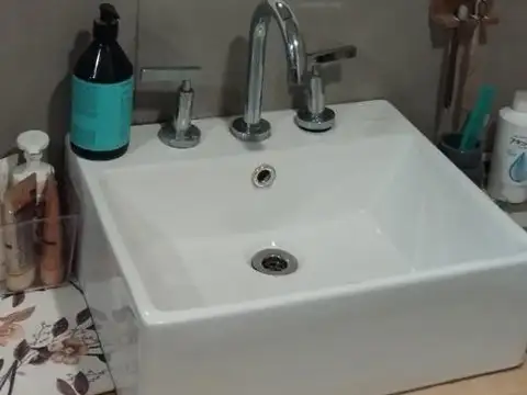 Departamento 4 ambientes con 1 baño