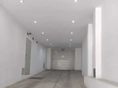 VENTA COCHERA BARRIO CONSTITUYENTES