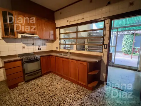 Casa en Venta en Martínez, USD 300.000