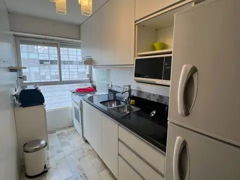 Departamento en Alquiler en Península, USD 5.625