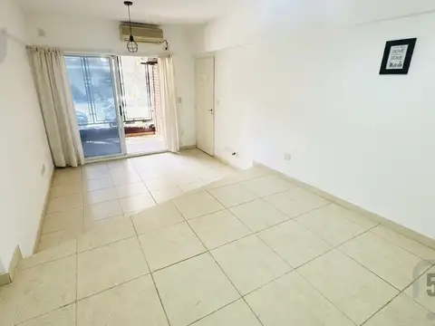 Venta Departamento 2 ambientes al frente Balcon amenities en Colegiales