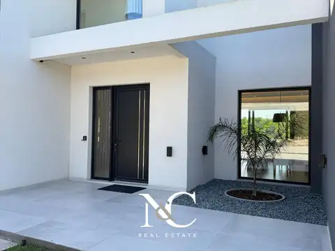 Casa en Alquiler de 5 dormitorios
