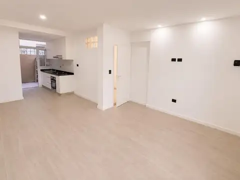 Depto Tipo Casa en Venta de 2 dormitorios