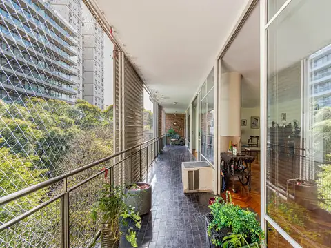Departamento en Venta de 4 dormitorios