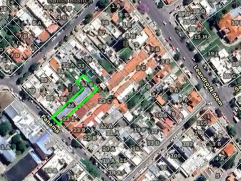 Cochera en Barrio Universitario .