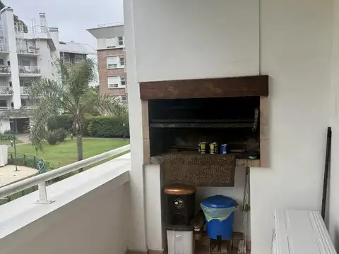 Departamento en Alquiler en Martínez, $ 1.400.000