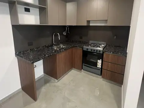 Departamento en Alquiler en Residencial Santa Ana, $ 800.000