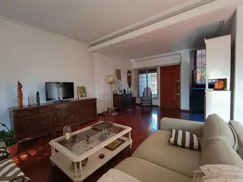 Casa en Venta en La Lucila, USD 420.000