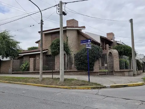 Azopardo y Gral Cabrera