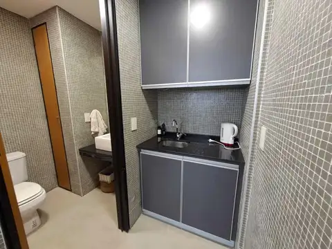 Oficina en Alquiler en Villa Rosa, USD 700
