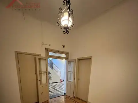 Depto Tipo Casa en Alquiler en Villa del Parque, $ 111