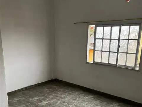 CASAS - DUPLEX - LUIS GUILLÓN, GRAN BS. AS. SUR