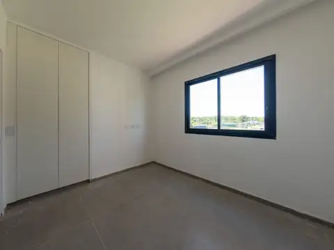 VENTA CASA 6 AMB  LAGUNA SANTA ANA TIGRE BENAVIDES