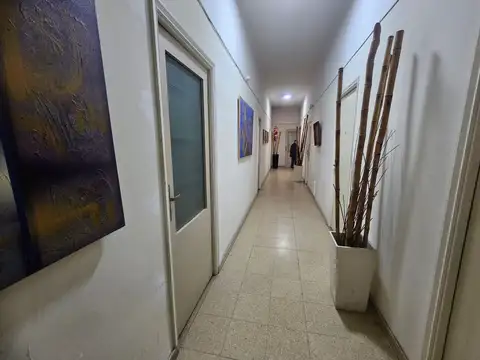 VENTA DE OFICINAS AL FRENTE