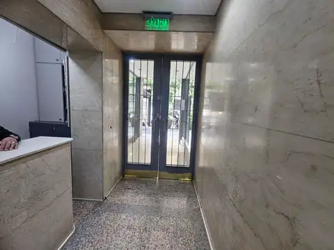 Oficina en Venta 82 años
