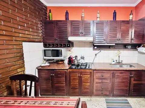 Depto Tipo Casa en Venta 53 años