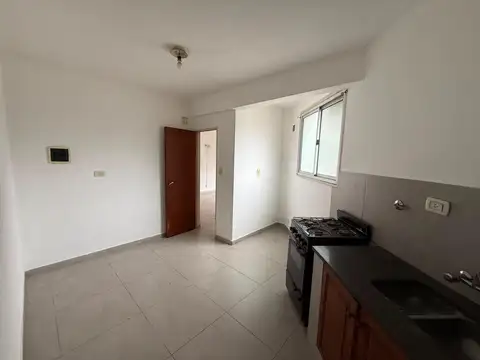 Departamento en Alquiler en La Plata, $ 460.000