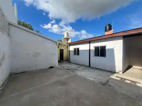 PH en Venta 2 dormitorios, 2 patios Calle 124 e/ 41 y 42