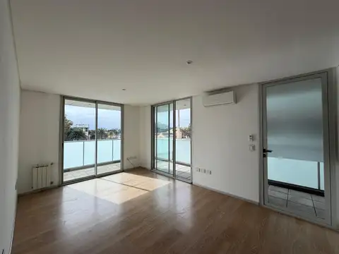 Departamento dos ambientes con cochera en venta - Sensum