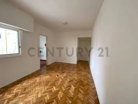 Venta de monoambiente reciclado a nuevo en Caballito