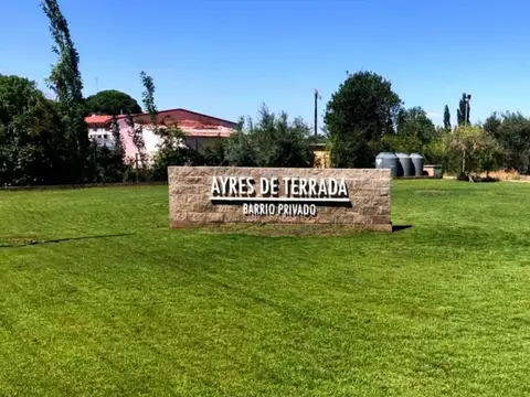 Terreno en Venta en Calle Terrada, USD 19.000