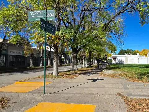 Lote en venta en pleno centro de Marcos Paz