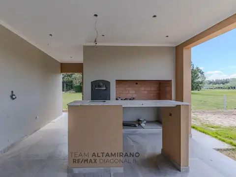 Casa en Venta en Haras Del Sur 2, USD 380.000