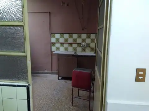 Departamento en Venta en Pompeya, USD 70.000