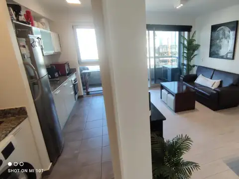 Departamento en Alquiler con 1 cocheras