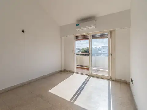 Emilio Lamarca 1200, Piso 3