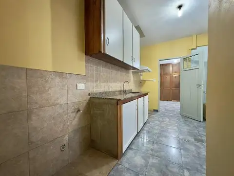 Depto Tipo Casa en Alquiler en Jose Leon Suarez, $ 600.000